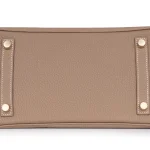 Hermès Birkin 25 Togo Etoupe Gold HW - High-End Inspired Bottom
